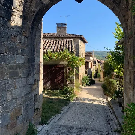 Holiday home L'alternative - Pour 4 Personnes - Bruniquel